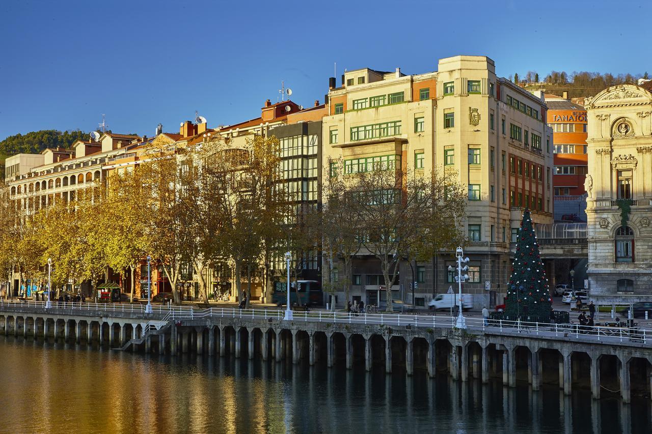 Hotel Bilbao Plaza Exteriör bild